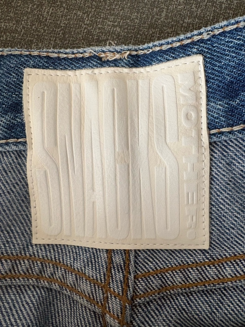 MOTHER. Snacks!! The Lemon twist jeans. Excellent pre owned condition. - Picture 2 of 4